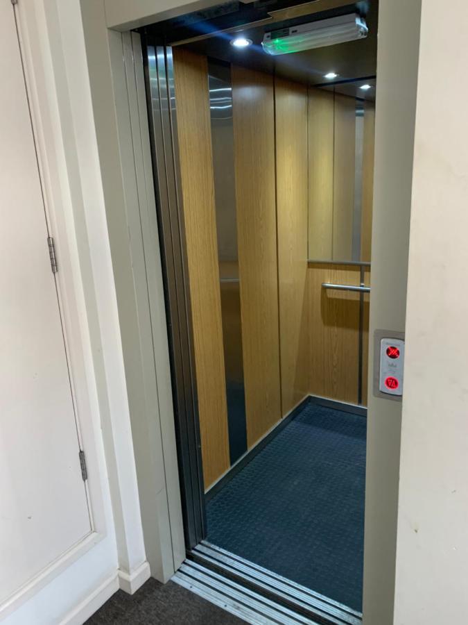 Amazing Sea Views ,Brilliant Location Apartment 韦茅斯 外观 照片